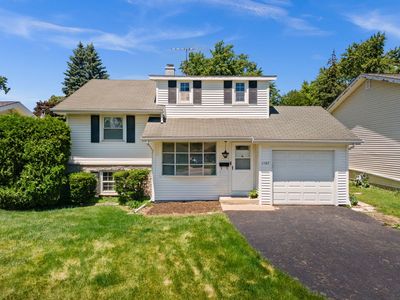 1107 E Elm St, Wheaton, IL, 60189