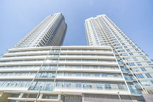 30 Upper Mall Way Photo 1 30 Upper Mall Way Photo 1