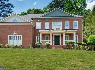 780 River Cliff Ct, Suwanee, GA 30024