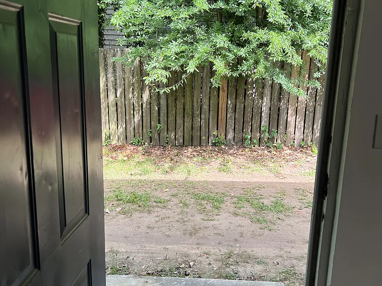 1156 Triple Hill Dr #B — Photo 35