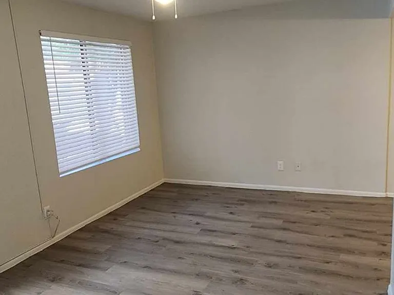 Modern Quarters Apartments — Photo 4