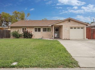 1236 Van Buren St, Fairfield, CA 94533