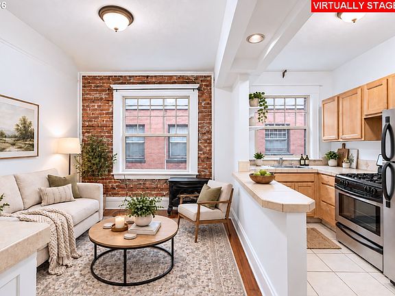 2nd image of 2109 NW Irving St Unit 410