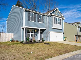 124 Marathon Ln, Candler, NC 28715