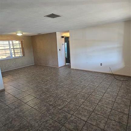 2nd image of 6123 MOOG RD