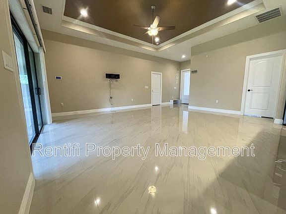 4th image of 3117 24th St W