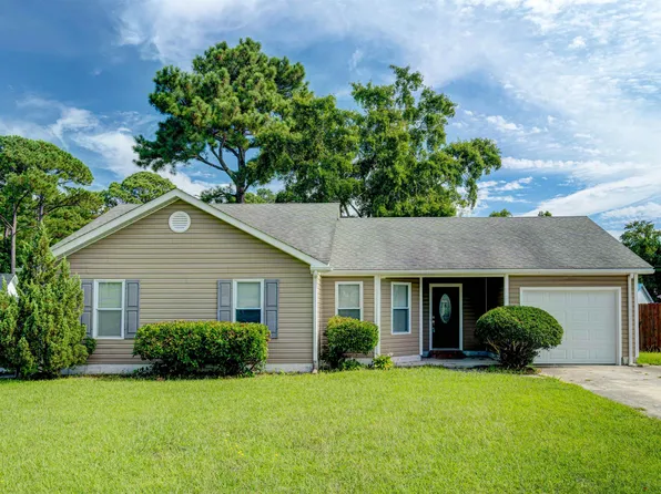 2624 Brookfield Dr, Midway Park, NC 28544