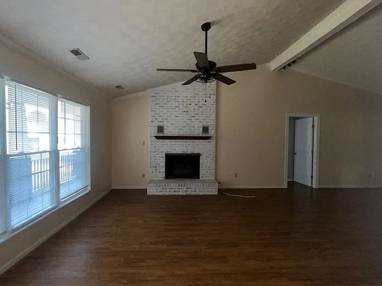111 Faulkner Rd — Photo 4
