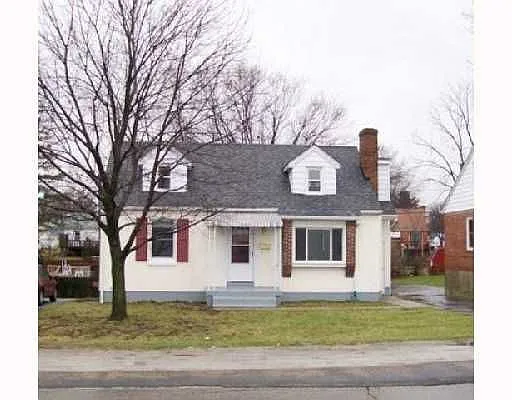 2137 S Yellow Springs St photo 1