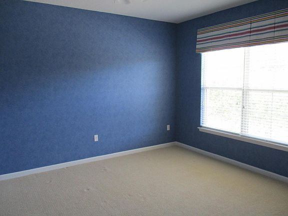4th image of 776 Dakota Dr APT 102