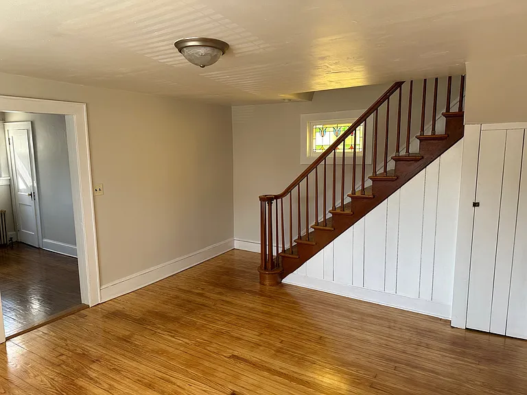 14 Hart St — Photo 5