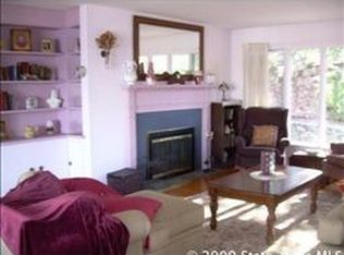 206 Bennett Rd, Voluntown, CT 06384