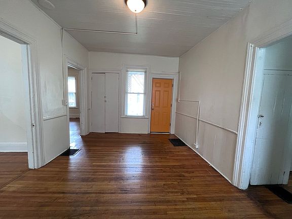 4th image of 1047 Park St SW #1