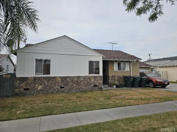 6833 Ira Ave, Bell Gardens, CA 90201