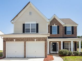 512 Pawley Dr, Charlotte, NC 28214