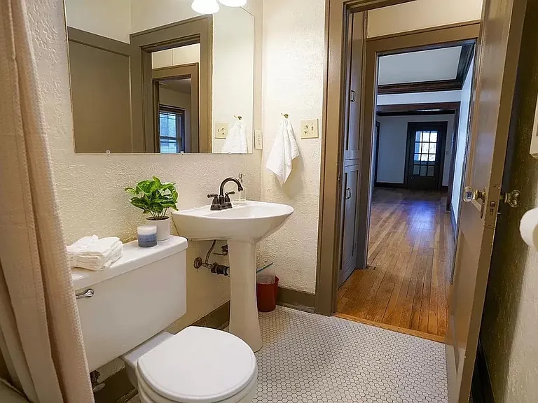 4020 Harrison St #B — Photo 7