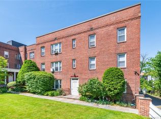 70 Strawberry Hill Ave APT 6-2B, Stamford, CT 06902