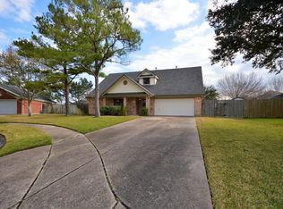 2511 Pecan Grove Ct, Pearland, TX 77584