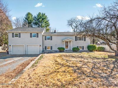 101 Rainbow Trail, Queensbury, NY, 12804