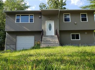 2 Aster Rd, Loch Sheldrake, NY 12759