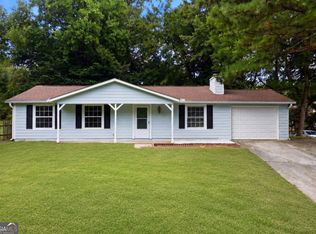 853 Courting Ln NW, Lilburn, GA 30047