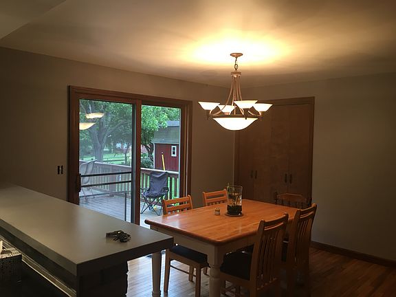 4th image of 22 Sheldon Dr