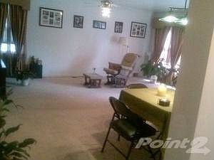 m_P_1434837035994_stewartlivinrm1