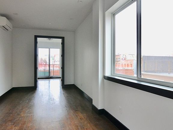 3rd image of 338 Irving Ave #3C