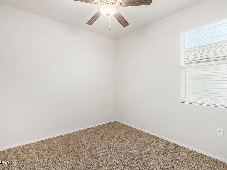 1810 W Pinkley Ave — Photo 29