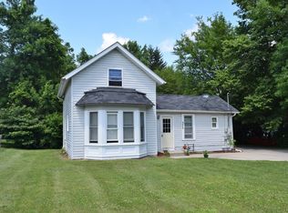 375 2nd St SE, Cokato, MN 55321