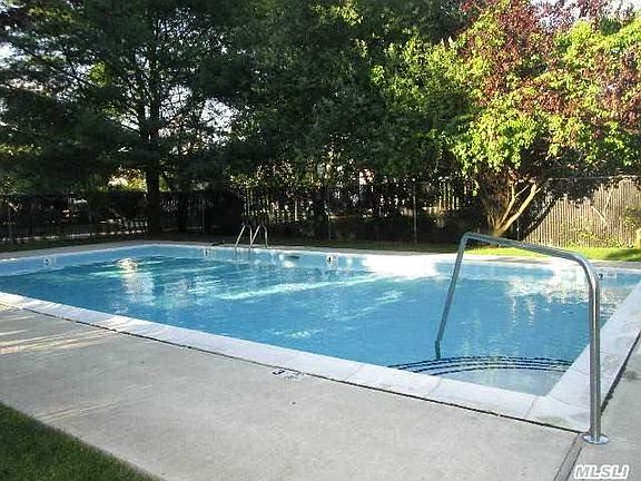 4th image of 265 Edmunton Dr APT I11