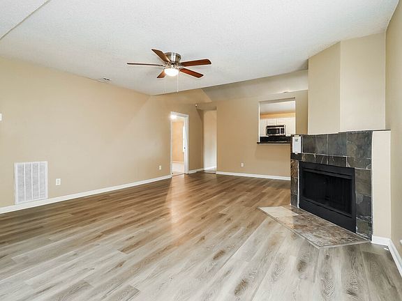 5th image of 5112 Wedgewood Dr