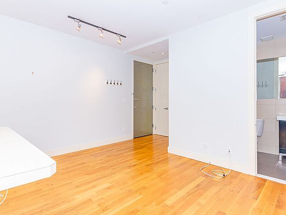 5th image of 22 Fayette St #3FR
