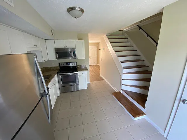 3615 Golf St — Photo 8