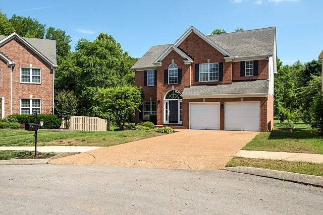 1st image of 204 Toliver Ct