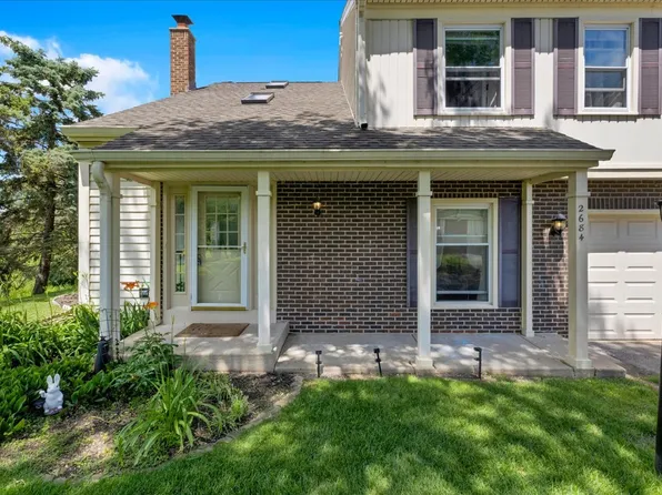 2684 College Hill Cir, Schaumburg, IL 60173