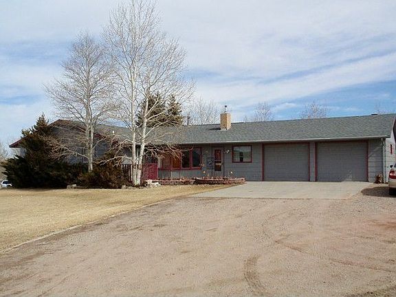 5th image of 14 Valley Dr