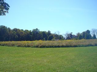 2 Hildebrandt Rd, Dallas, PA 18612