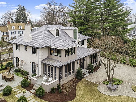 56 Old Church Rd Greenwich CT-print-007-006-006e-4200x2363-300dpi (1).jpg