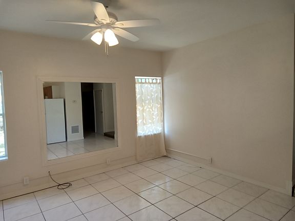 4th image of 7926 96th Ct