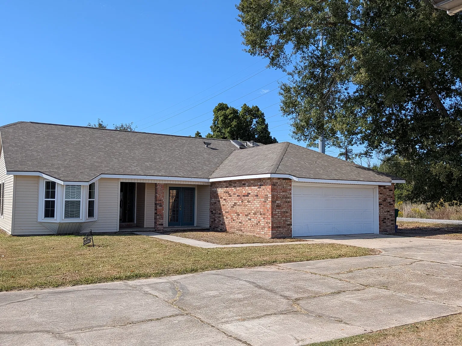 3 bed, 1593 sqft, $1,750 — Photo 1