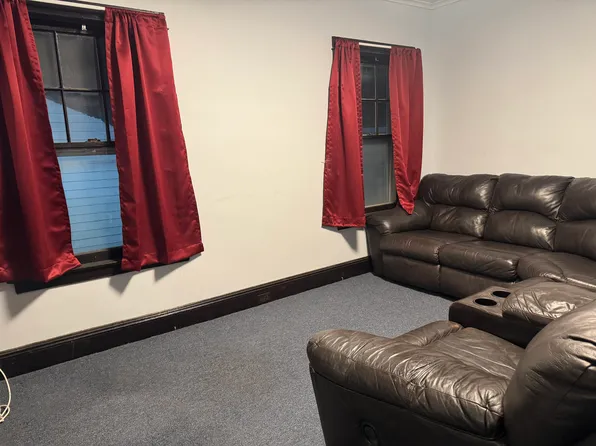 (undisclosed Address), South Ozone Park, NY 11420