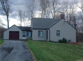 98 Chelsea Rd, Wappingers Falls, NY 12590