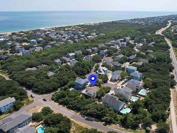 5th image of 747 W Willet Court