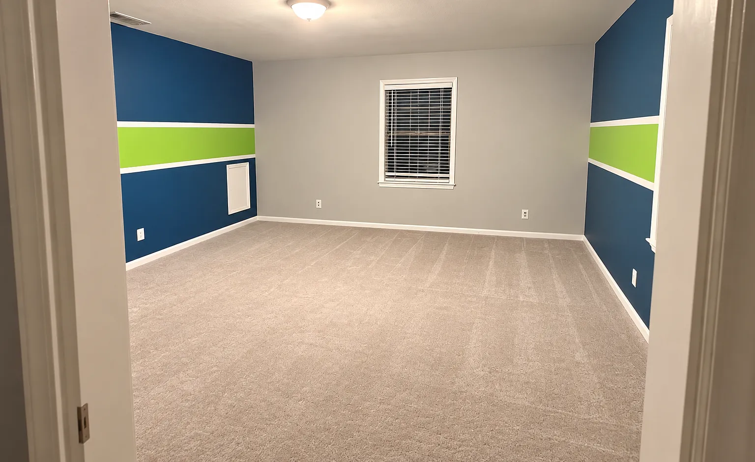 4 bed, 2590 sqft, $800 — Photo 2
