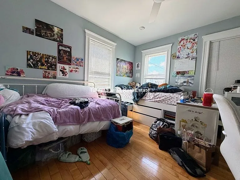 11 Burnham St — Photo 7