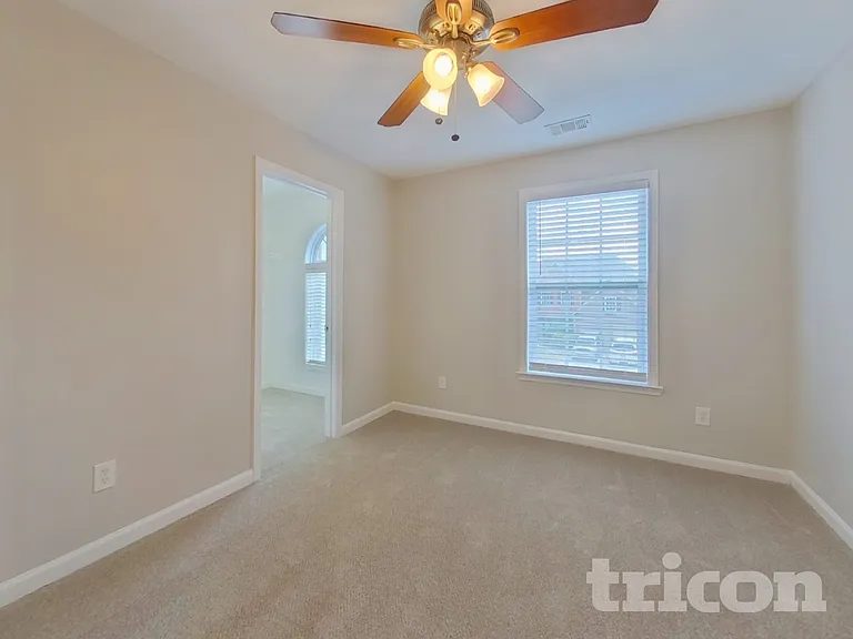 3562 Willow Meadow Ln — Photo 11