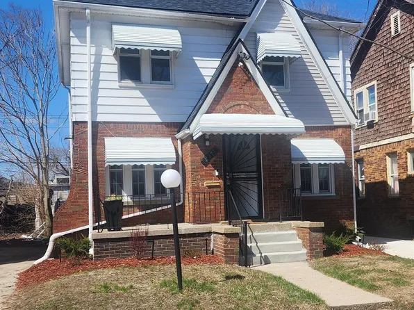 15873 Hartwell St, Detroit, MI 48227
