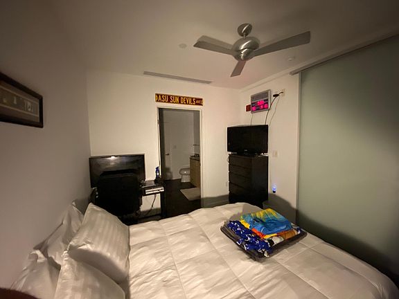 3rd image of 111 W 6th St #1311