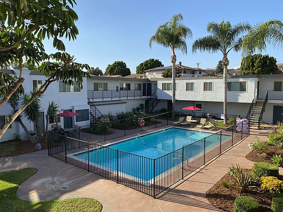 4th image of 10965 Del Norte St #65-105